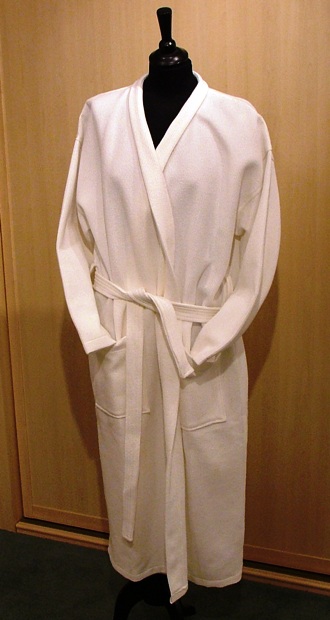 White Waffle Kimono Bathrobe Small Square Pattern